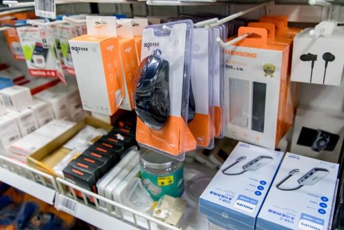 封面有數(shù)丨二月二，電推剪成外賣俏貨，年輕人自學(xué)變Tony